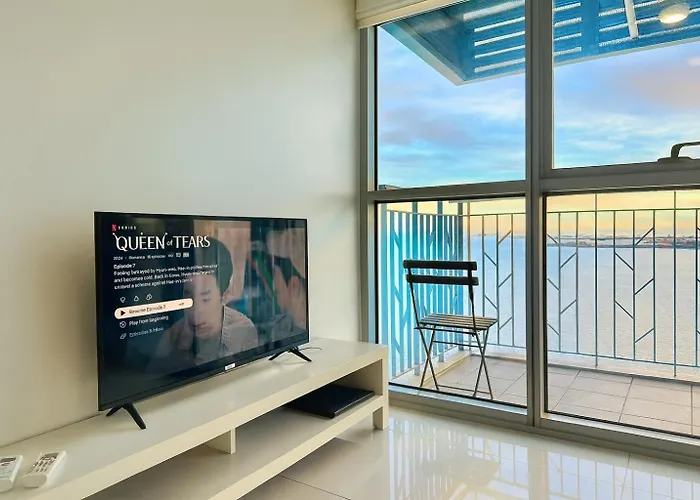 Modern Seaview 1br Near Okada Bay Airport 17 Manila