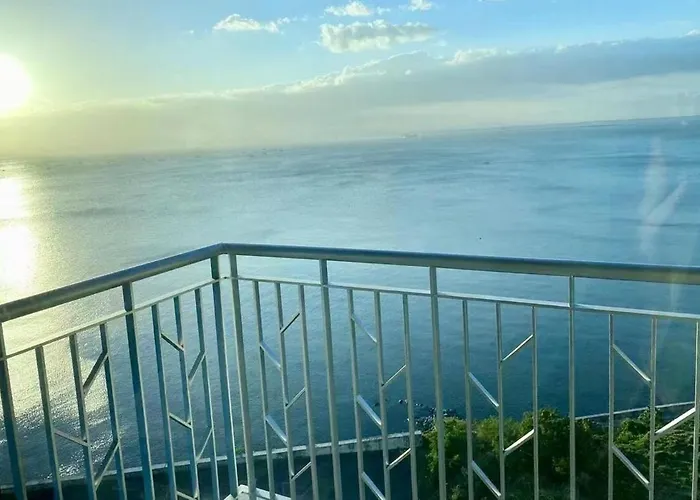 Modern Seaview 1br Near Okada Bay Airport 17 * Manila