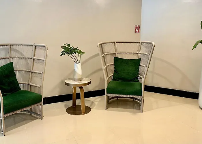Modern Seaview 1br Near Okada Bay Airport 17 * Manila
